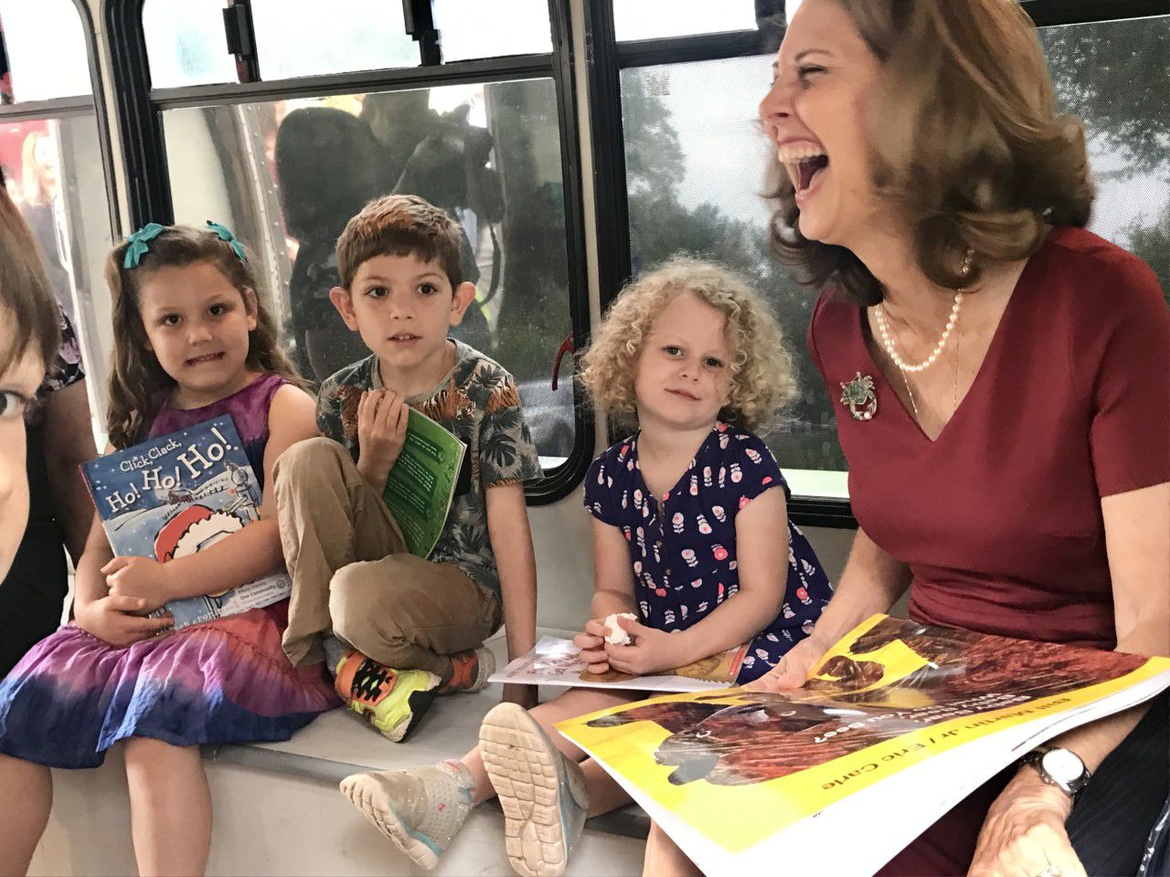 photo_ft_news_Govs wife_051519.jpg